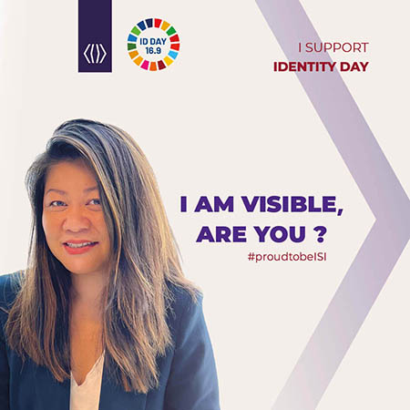 I am visible! Are you? I am visible! Are you?