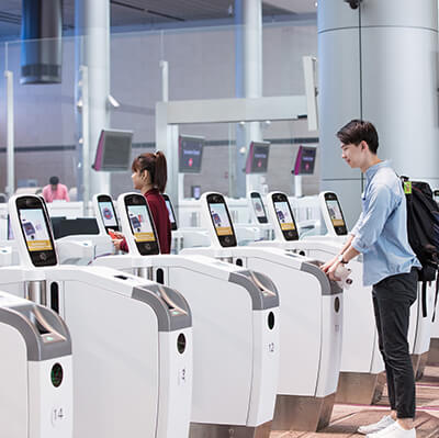 IDEMIA automated boarding solution Changi airport IDEMIA automated boarding solution Changi airport