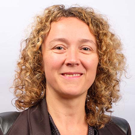 Juliette Thomas - ID Cards and Service Product Manager Juliette Thomas - ID Cards and Service Product Manager