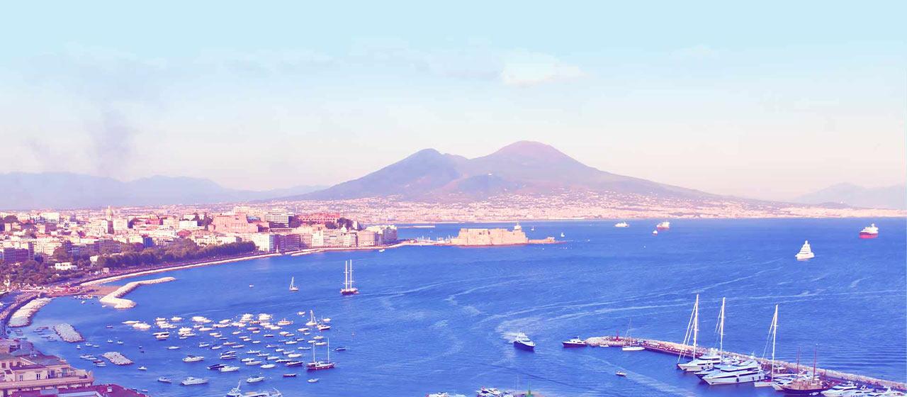 The specificities of land and sea borders